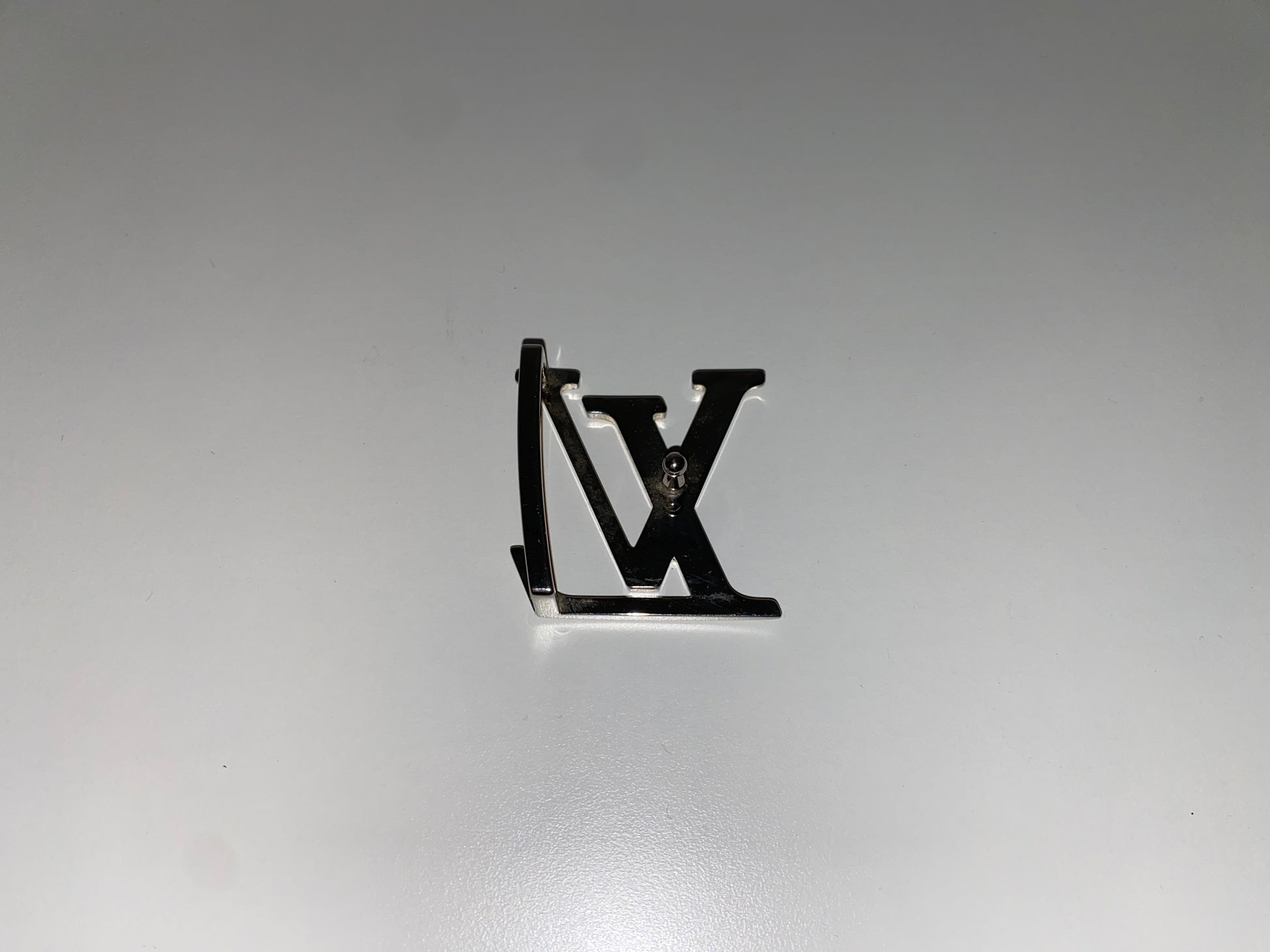 Louis Vuitton Iniziali LV 40 cintura reversibile di mm Fuschia
